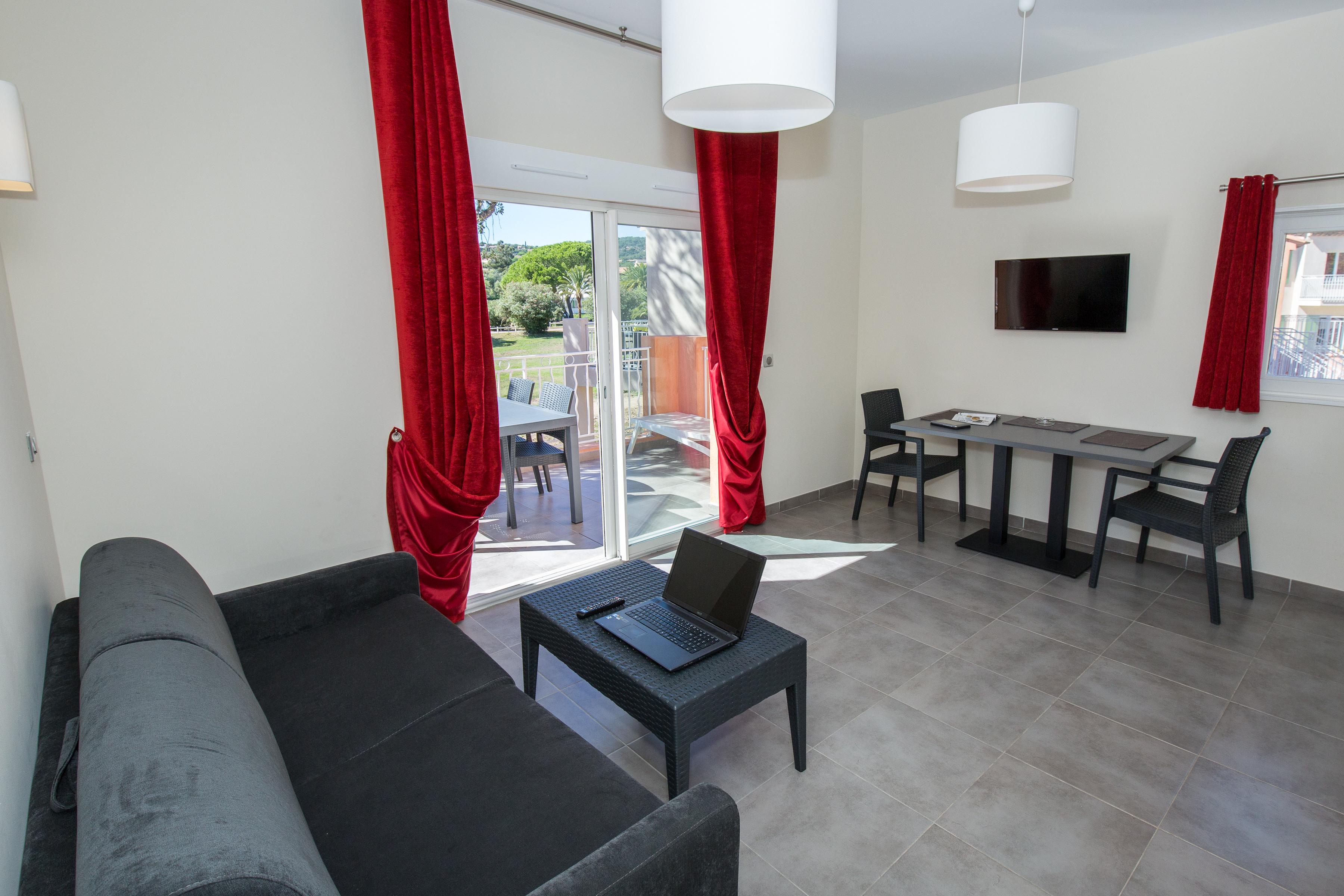 Sowell Residences Les Perles Du Golfe De Saint-Tropez Grimaud Zewnętrze zdjęcie